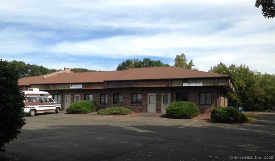 83 School Ground, Branford, 06405, 0 , 0 ,0,Commercial For Lease,For Rent,School Ground,0,24128806