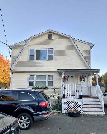 641 MIDDLETOWN, New Haven, 06513, 3 Bedrooms Bedrooms, 0 ,1 BathroomBathrooms,Residential Rental,For Sale,MIDDLETOWN,0,24136379