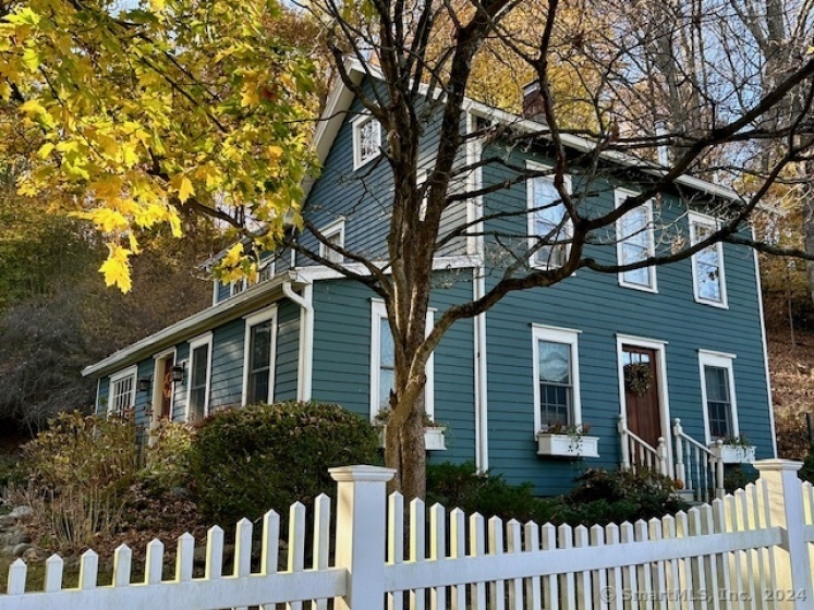 23 Church, Wilton, 06897, 3 Bedrooms Bedrooms, 0 ,1 BathroomBathrooms,Residential Rental,For Sale,Church,0,24136458