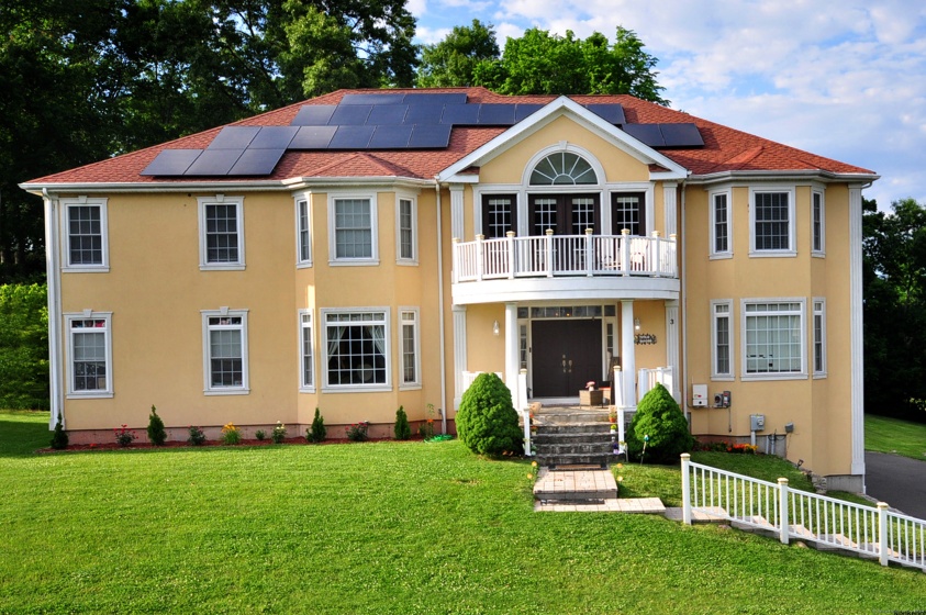 3 Maplecrest, Hamden, 06514, 6 Bedrooms Bedrooms, 0 ,5 BathroomsBathrooms,Residential Rental,For Sale,Maplecrest,0,24136802