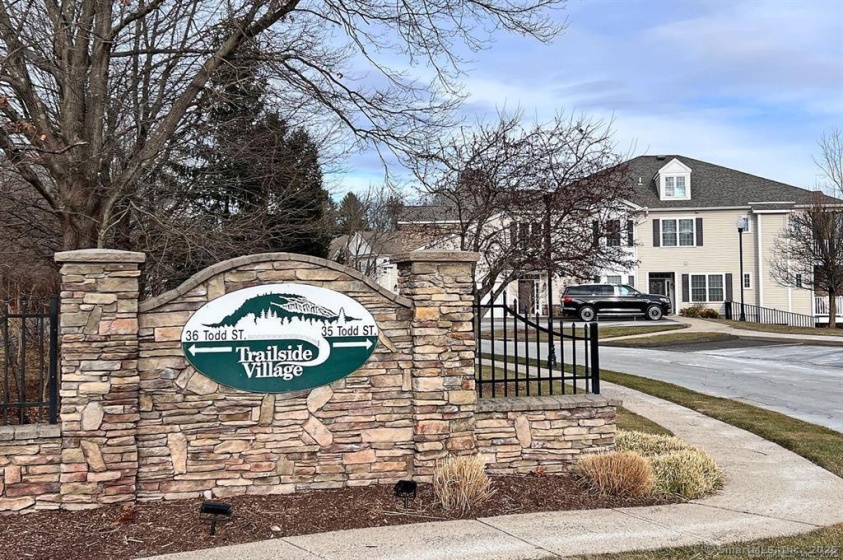 35 Todd, Hamden, 06518, 2 Bedrooms Bedrooms, 0 ,2 BathroomsBathrooms,Condo/co-op For Sale,For Sale,Todd,0,24130091