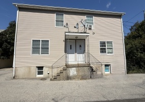 31 Waterbury, Stamford, 06902, 6 Bedrooms Bedrooms, 0 ,2 BathroomsBathrooms,Multi-family For Sale,For Sale,Waterbury,0,24126638 31 Waterbury, Stamford, 06902, 6 Bedrooms Bedrooms, 0 ,2 BathroomsBathrooms,Multi-family For Sale,For Sale,Waterbury,0,24126638