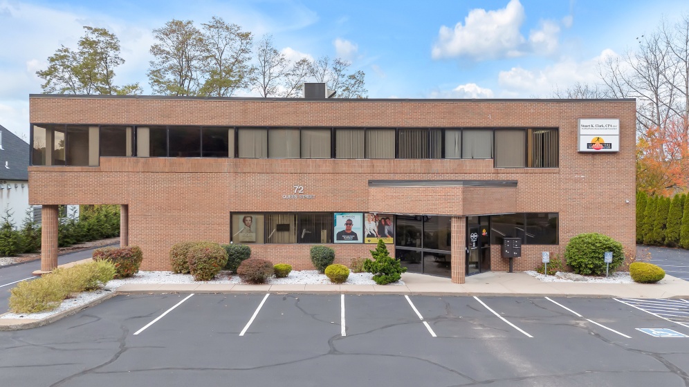 72 Queen, Southington, 06489, 0 , 0 ,0,Commercial For Lease,For Rent,Queen,0,24138628