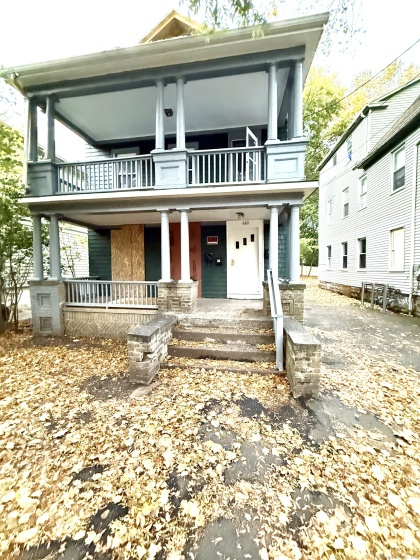 143 County, New Haven, 06511, 6 Bedrooms Bedrooms, 0 ,3 BathroomsBathrooms,Multi-family For Sale,For Sale,County,0,24136114