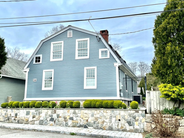 36 Orchard, Stonington, 06378, 2 Bedrooms Bedrooms, 0 ,2 BathroomsBathrooms,Residential Rental,For Sale,Orchard,0,24137712