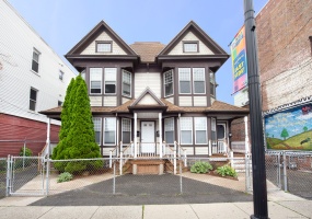 527 Main, Bridgeport, 06608, 3 Bedrooms Bedrooms, 0 ,1 BathroomBathrooms,Residential Rental,For Sale,Main,0,24136711 527 Main, Bridgeport, 06608, 3 Bedrooms Bedrooms, 0 ,1 BathroomBathrooms,Residential Rental,For Sale,Main,0,24136711