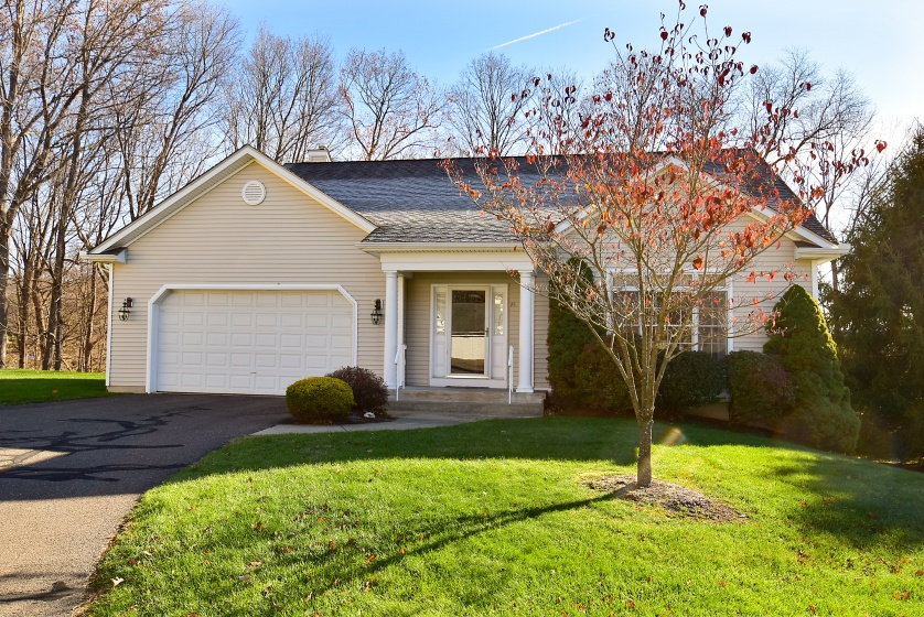 20 Whitney Ferguson, Vernon, 06066, 3 Bedrooms Bedrooms, 0 ,2 BathroomsBathrooms,Single Family For Sale,For Sale,Whitney Ferguson,0,24140736