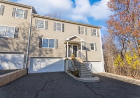 11 Scuppo, Danbury, 06811, 3 Bedrooms Bedrooms, 0 ,2 BathroomsBathrooms,Condo/co-op For Sale,For Sale,Scuppo,0,24140838 11 Scuppo, Danbury, 06811, 3 Bedrooms Bedrooms, 0 ,2 BathroomsBathrooms,Condo/co-op For Sale,For Sale,Scuppo,0,24140838