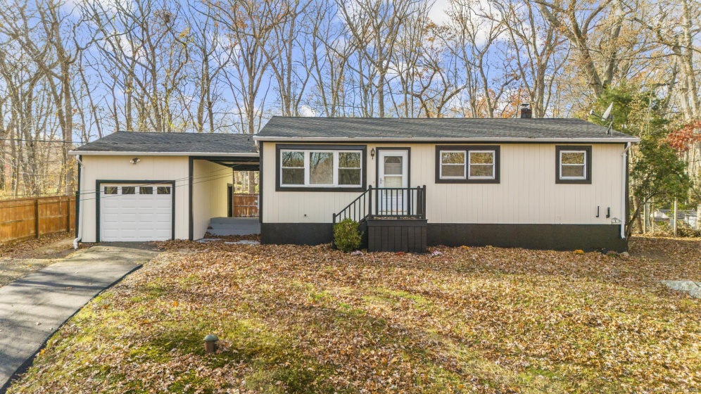 19 Ironworks, Clinton, 06413, 3 Bedrooms Bedrooms, 0 ,1 BathroomBathrooms,Single Family For Sale,For Sale,Ironworks,0,24140745