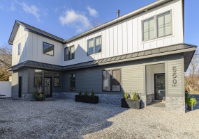 650 Main, Branford, 06405, 2 Bedrooms Bedrooms, 0 ,2 BathroomsBathrooms,Residential Rental,For Sale,Main,0,24067556 650 Main, Branford, 06405, 2 Bedrooms Bedrooms, 0 ,2 BathroomsBathrooms,Residential Rental,For Sale,Main,0,24067556