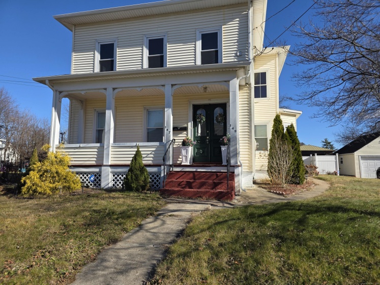 147 Pearl, Enfield, 06082, 2 Bedrooms Bedrooms, 0 ,1 BathroomBathrooms,Residential Rental,For Sale,Pearl,0,24142666