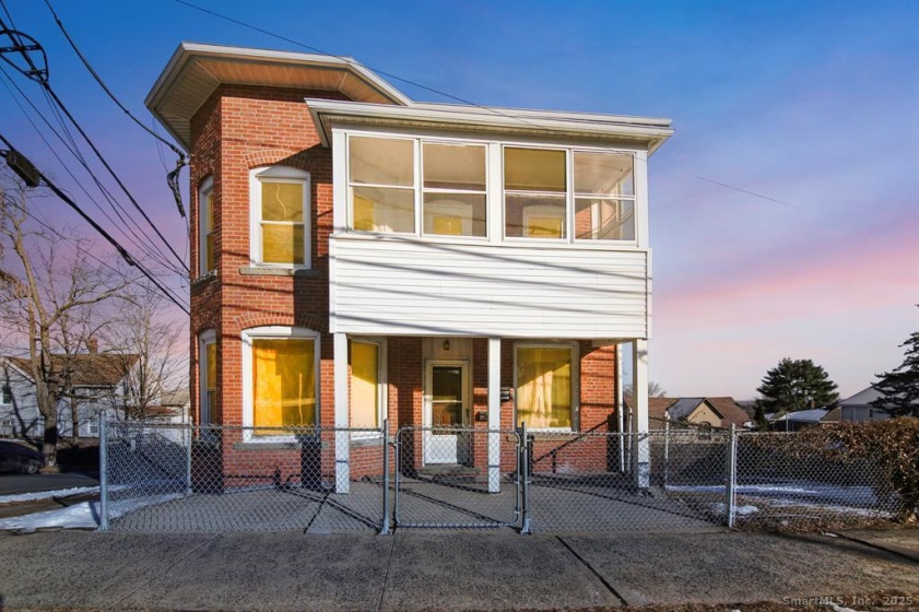527 Burritt, New Britain, 06053, 6 Bedrooms Bedrooms, 0 ,2 BathroomsBathrooms,Multi-family For Sale,For Sale,Burritt,0,24143397