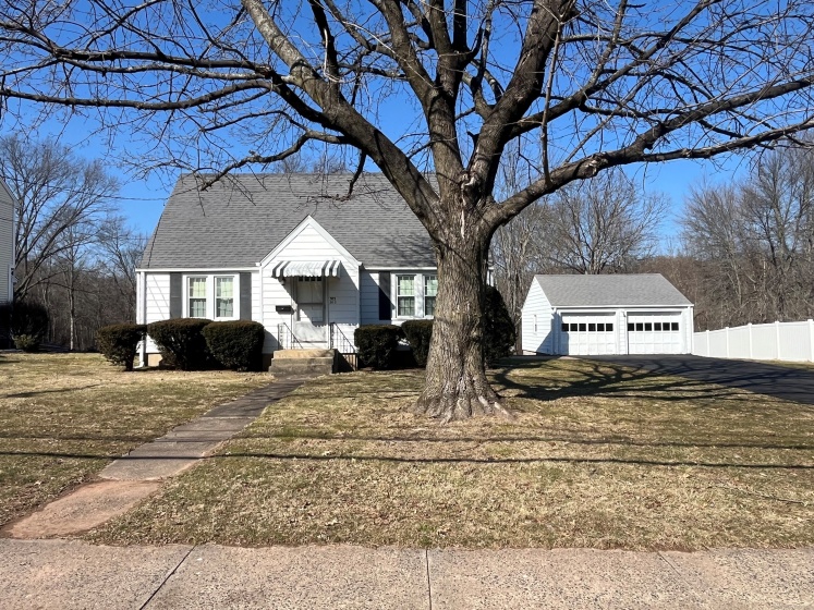 383 Wells, Wethersfield, 06109, 3 Bedrooms Bedrooms, 0 ,2 BathroomsBathrooms,Residential Rental,For Sale,Wells,0,24143092