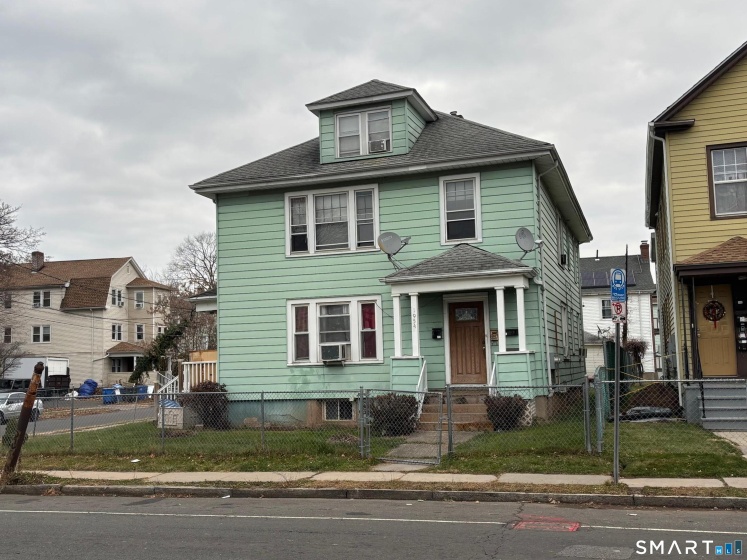 1954 Broad, Hartford, 06114, 4 Bedrooms Bedrooms, 0 ,2 BathroomsBathrooms,Multi-family For Sale,For Sale,Broad,0,24145053