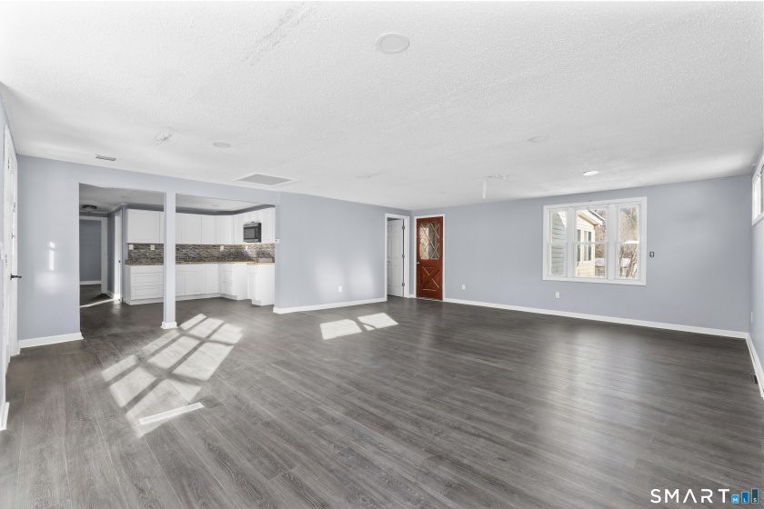 61 Flyers, Norwich, 06360, 5 Bedrooms Bedrooms, 0 ,2 BathroomsBathrooms,Single Family For Sale,For Sale,Flyers,0,24145121