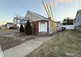 615 Main, Meriden, 06450, 0 , 0 ,0,Commercial For Lease,For Rent,Main,0,24150009