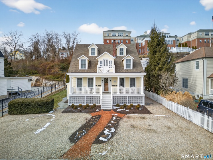 19 Pearl, Groton, 06355, 6 Bedrooms Bedrooms, 0 ,5 BathroomsBathrooms,Multi-family For Sale,For Sale,Pearl,0,24150377