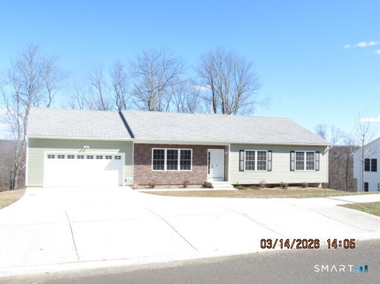 57 Warm Earth, Naugatuck, 06770, 3 Bedrooms Bedrooms, 0 ,2 BathroomsBathrooms,Single Family For Sale,For Sale,Warm Earth,0,24152018