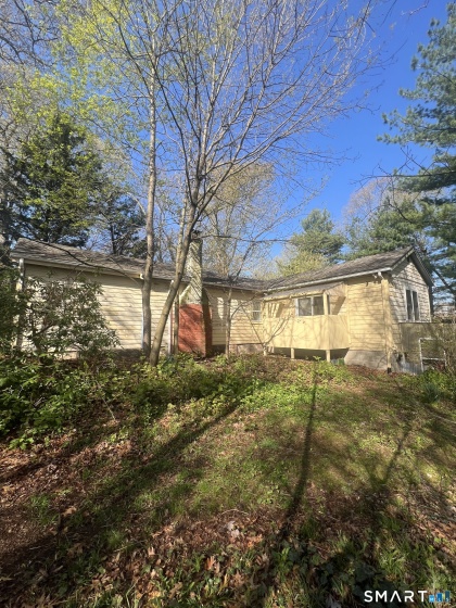 51 Woody, West Haven, 06516, 2 Bedrooms Bedrooms, 0 ,1 BathroomBathrooms,Single Family For Sale,For Sale,Woody,0,24152820