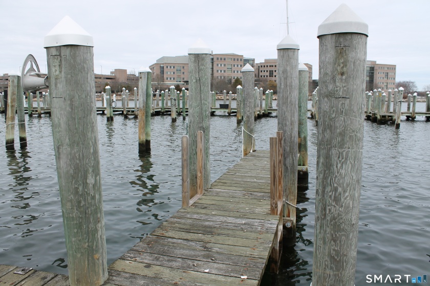 100 Pequot, New London, 06320, 0 , 0 ,0,Condo/co-op For Sale,For Sale,Pequot,0,24153040