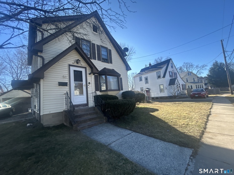 51 Daniel, East Hartford, 06108, 3 Bedrooms Bedrooms, 0 ,2 BathroomsBathrooms,Single Family For Sale,For Sale,Daniel,0,24155336