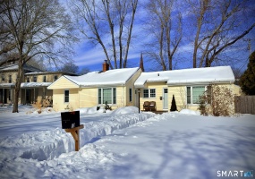 10 Rockwell, Norwich, 06360, 3 Bedrooms Bedrooms, 0 ,2 BathroomsBathrooms,Single Family For Sale,For Sale,Rockwell,0,24156586