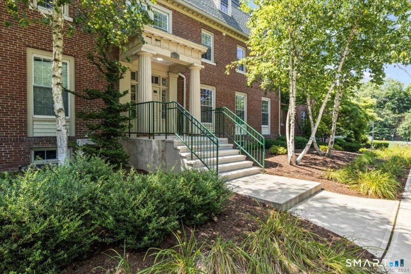 295 Ridge, Wethersfield, 06109, 2 Bedrooms Bedrooms, 0 ,1 BathroomBathrooms,Condo/co-op For Sale,For Sale,Ridge,0,24148695