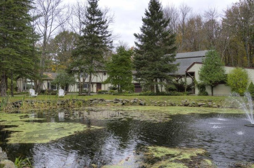 38 Strawberry, Warren, 06777, 5 Bedrooms Bedrooms, 0 ,3 BathroomsBathrooms,Residential Rental,For Sale,Strawberry,0,24156832