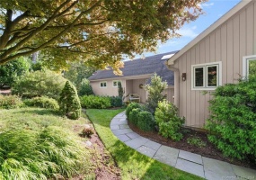 12 Signal, Westport, 06880, 4 Bedrooms Bedrooms, 0 ,3 BathroomsBathrooms,Residential Rental,For Sale,Signal,0,24156707