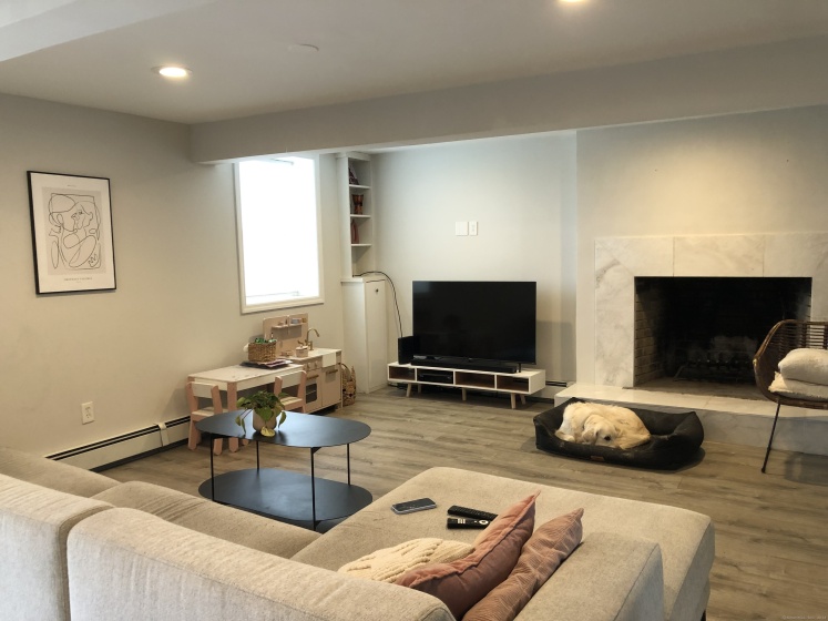 90 Iroquois, Stamford, 06902, 3 Bedrooms Bedrooms, 0 ,2 BathroomsBathrooms,Residential Rental,For Sale,Iroquois,0,24156738