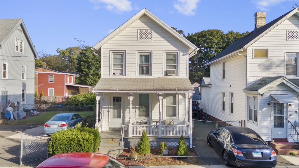77 3rd, New Haven, 06519, 2 Bedrooms Bedrooms, 0 ,1 BathroomBathrooms,Single Family For Sale,For Sale,3rd,0,24157542