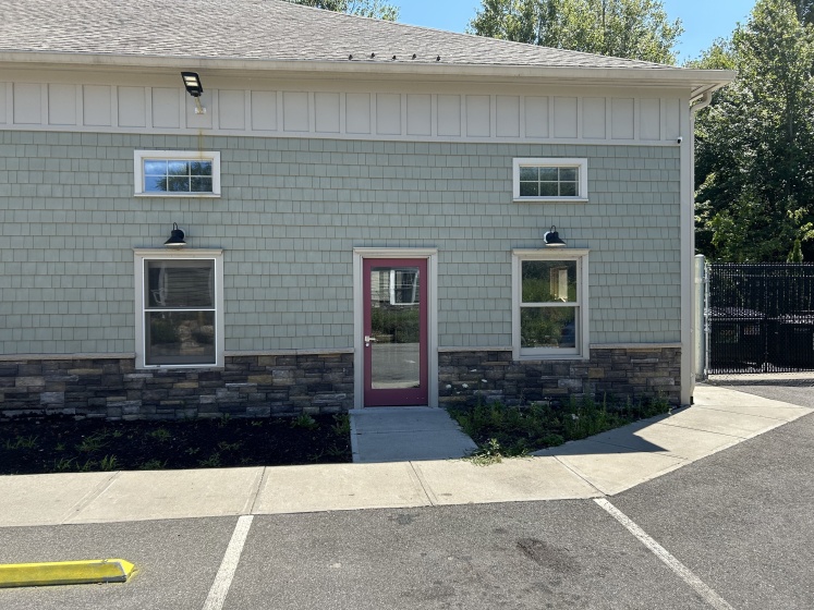 13 MAIN, East Hampton, 06424, 0 , 0 ,0,Commercial For Lease,For Rent,MAIN,0,24156429