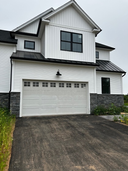 2 Village, Guilford, 06437, 2 Bedrooms Bedrooms, 0 ,2 BathroomsBathrooms,Condo/co-op For Sale,For Sale,Village,0,24127049