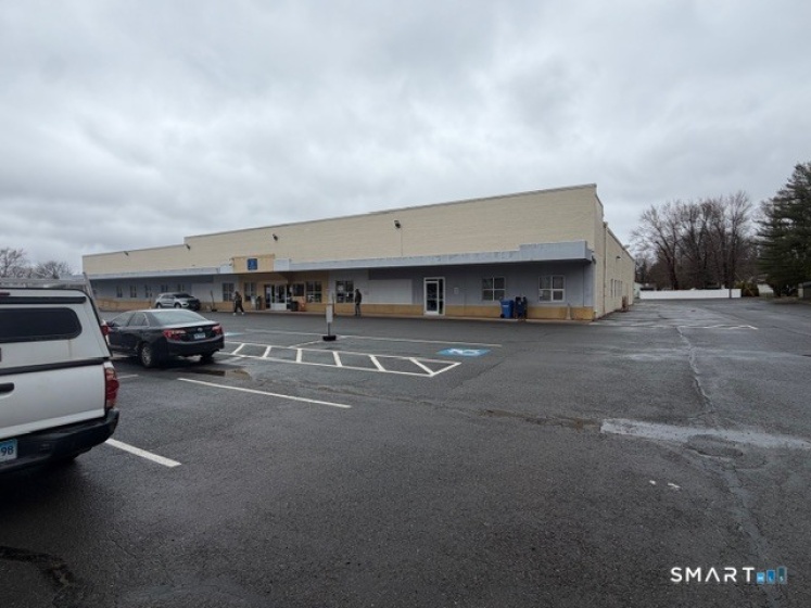 699 MIDDLE TURNPIKE EAST, Manchester, 06042, 0 , 0 ,0,Commercial For Lease,For Rent,MIDDLE TURNPIKE EAST,0,24161784