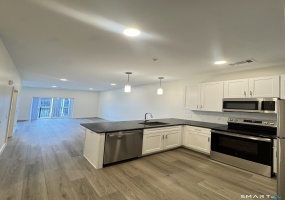 414 Berlin, Berlin, 06037, 0 , 0 ,1 BathroomBathrooms,Residential Rental,For Sale,Berlin,0,24162541