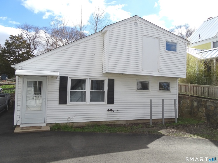 81 Church, Branford, 06405, 1 Bedroom Bedrooms, 0 ,1 BathroomBathrooms,Residential Rental,For Sale,Church,0,24164377