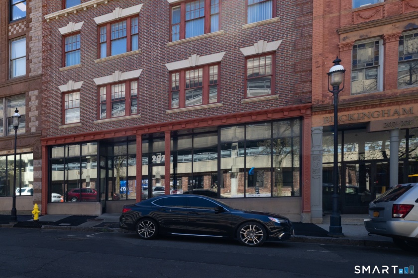 207 Bank, Waterbury, 06702, 0 , 0 ,0,Commercial For Lease,For Rent,Bank,0,24159691