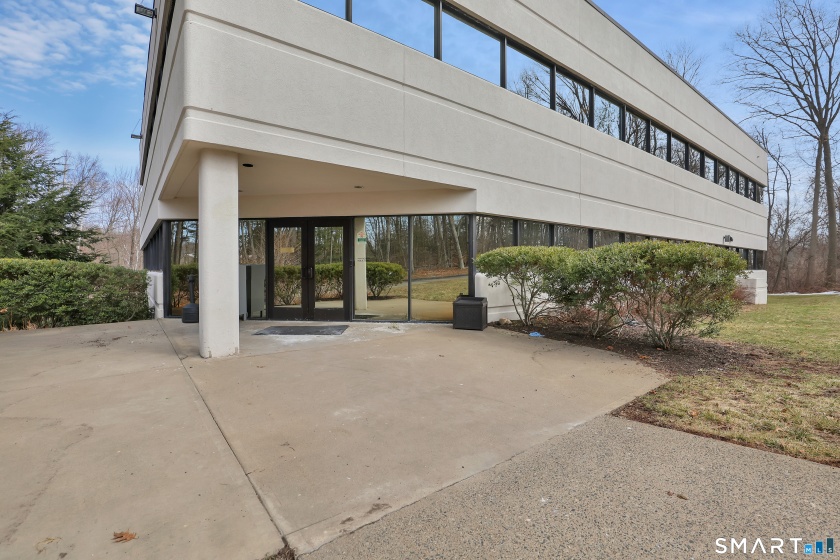 160 Chapel, Manchester, 06042, 0 , 0 ,0,Commercial For Lease,For Rent,Chapel,0,24158028