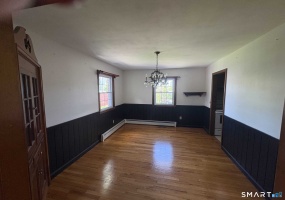 16 Raymond, Woodbridge, 06525, 5 Bedrooms Bedrooms, 0 ,2 BathroomsBathrooms,Single Family For Sale,For Sale,Raymond,0,24160176
