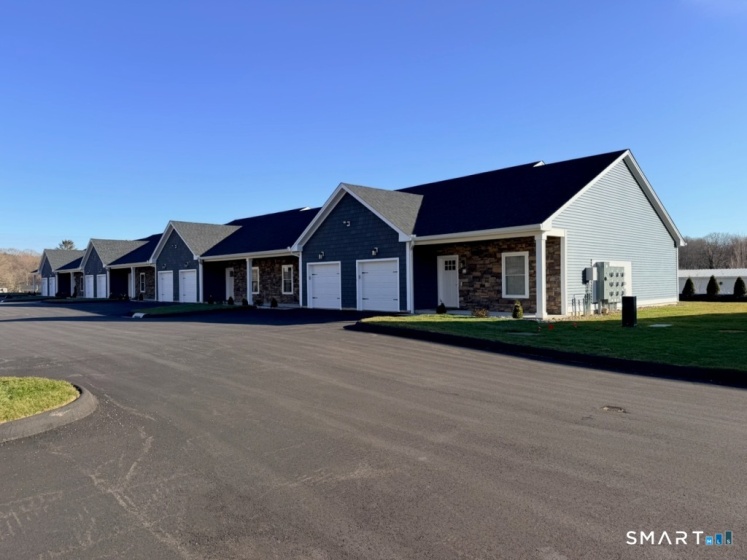 210 Munson, Wolcott, 06716, 2 Bedrooms Bedrooms, 0 ,1 BathroomBathrooms,Condo/co-op For Sale,For Sale,Munson,0,24160389