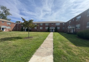 768 New Britain, Hartford, 06106, 2 Bedrooms Bedrooms, 0 ,1 BathroomBathrooms,Residential Rental,For Sale,New Britain,0,24148174
