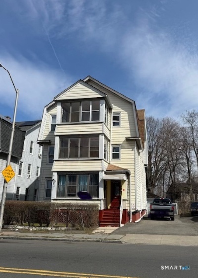 1694 Broad, Hartford, 06106, 3 Bedrooms Bedrooms, 0 ,1 BathroomBathrooms,Residential Rental,For Sale,Broad,0,24164034