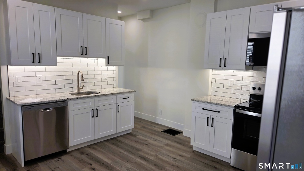 14 Meadow, Ansonia, 06401, 3 Bedrooms Bedrooms, 0 ,1 BathroomBathrooms,Residential Rental,For Sale,Meadow,0,24164877