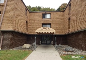 126 Triangle, Danbury, 06810, 1 Bedroom Bedrooms, 0 ,1 BathroomBathrooms,Condo/co-op For Sale,For Sale,Triangle,0,24164603