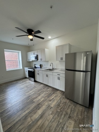 61 Colony, Meriden, 06451, 1 Bedroom Bedrooms, 0 ,1 BathroomBathrooms,Residential Rental,For Sale,Colony,0,24165280