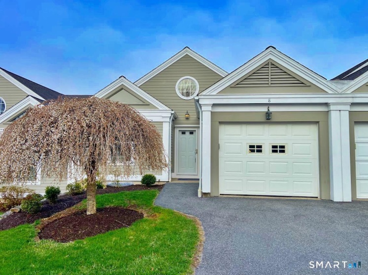 8 Saint George, Newtown, 06482, 2 Bedrooms Bedrooms, 0 ,1 BathroomBathrooms,Condo/co-op For Sale,For Sale,Saint George,0,24159226