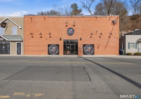 370 E Main, Ansonia, 06401, 0 , 0 ,2 BathroomsBathrooms,Commercial For Sale,For Sale,E Main,0,24165972 370 E Main, Ansonia, 06401, 0 , 0 ,2 BathroomsBathrooms,Commercial For Sale,For Sale,E Main,0,24165972