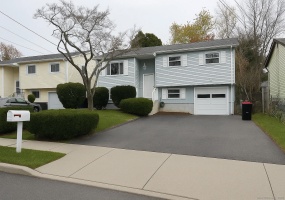 14 Windward, Norwalk, 06854, 4 Bedrooms Bedrooms, 0 ,2 BathroomsBathrooms,Single Family For Sale,For Sale,Windward,0,24168164