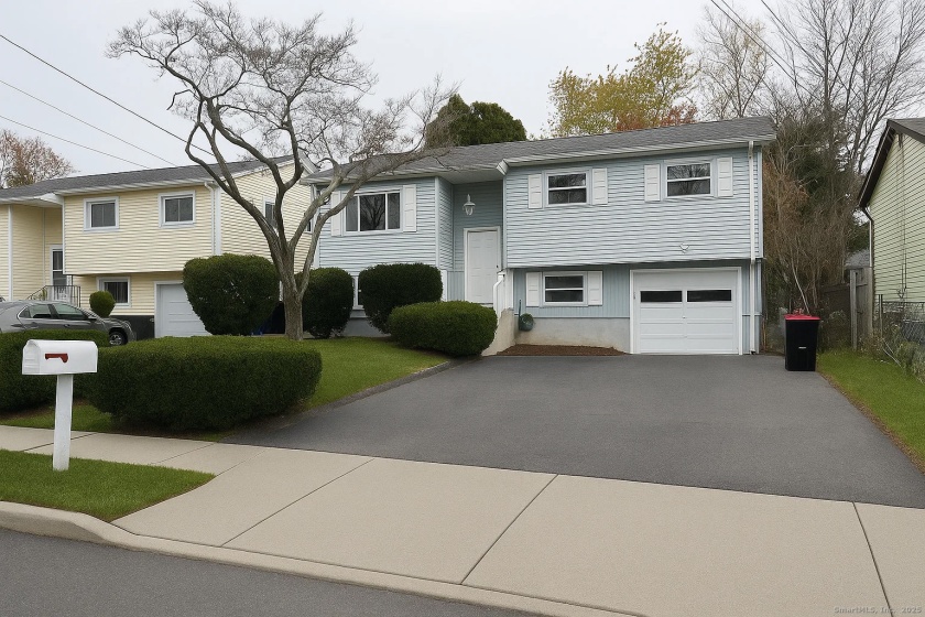 14 Windward, Norwalk, 06854, 4 Bedrooms Bedrooms, 0 ,2 BathroomsBathrooms,Single Family For Sale,For Sale,Windward,0,24168164