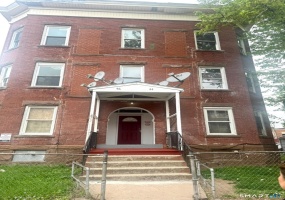 44 Bond, Hartford, 06114, 12 Bedrooms Bedrooms, 0 ,6 BathroomsBathrooms,Multi-family For Sale,For Sale,Bond,0,24168206